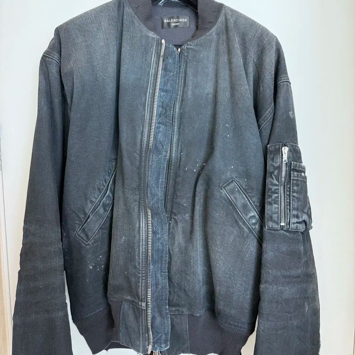 新品 BALENCIAGA(バレンシアガ) 25S デニム ボンバー M - メルカリ
