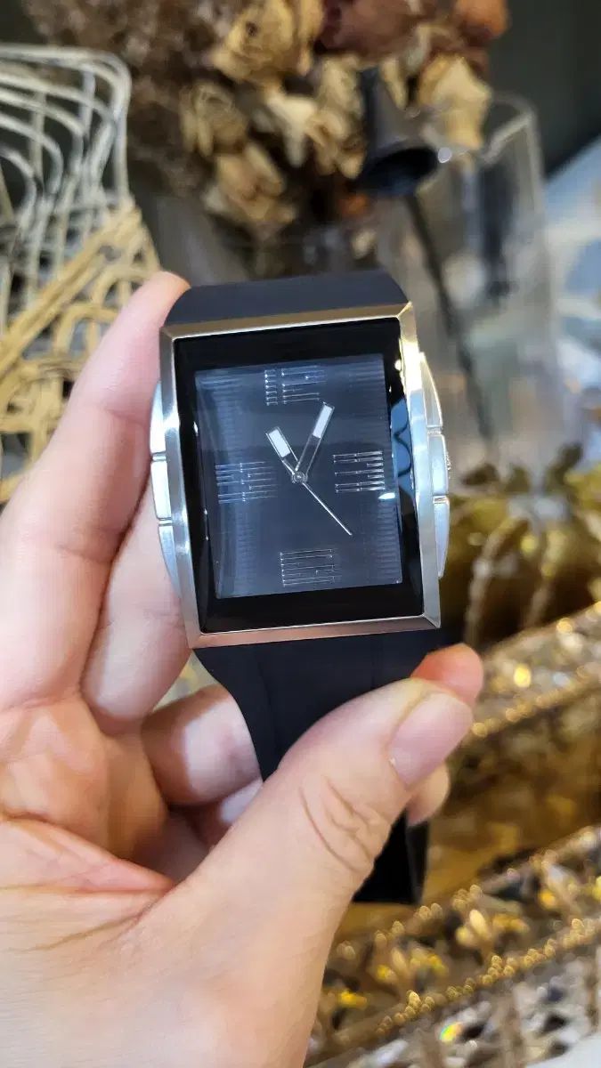 ヴィンテージ ケネス コール スクエア ブラック ウレタン 腕時計