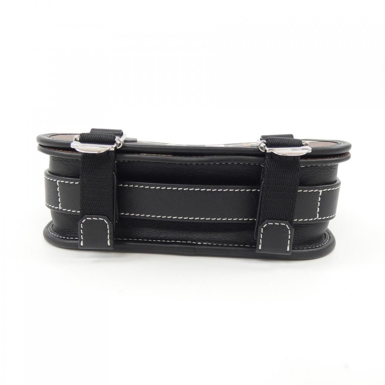 バーバリー BURBERRY