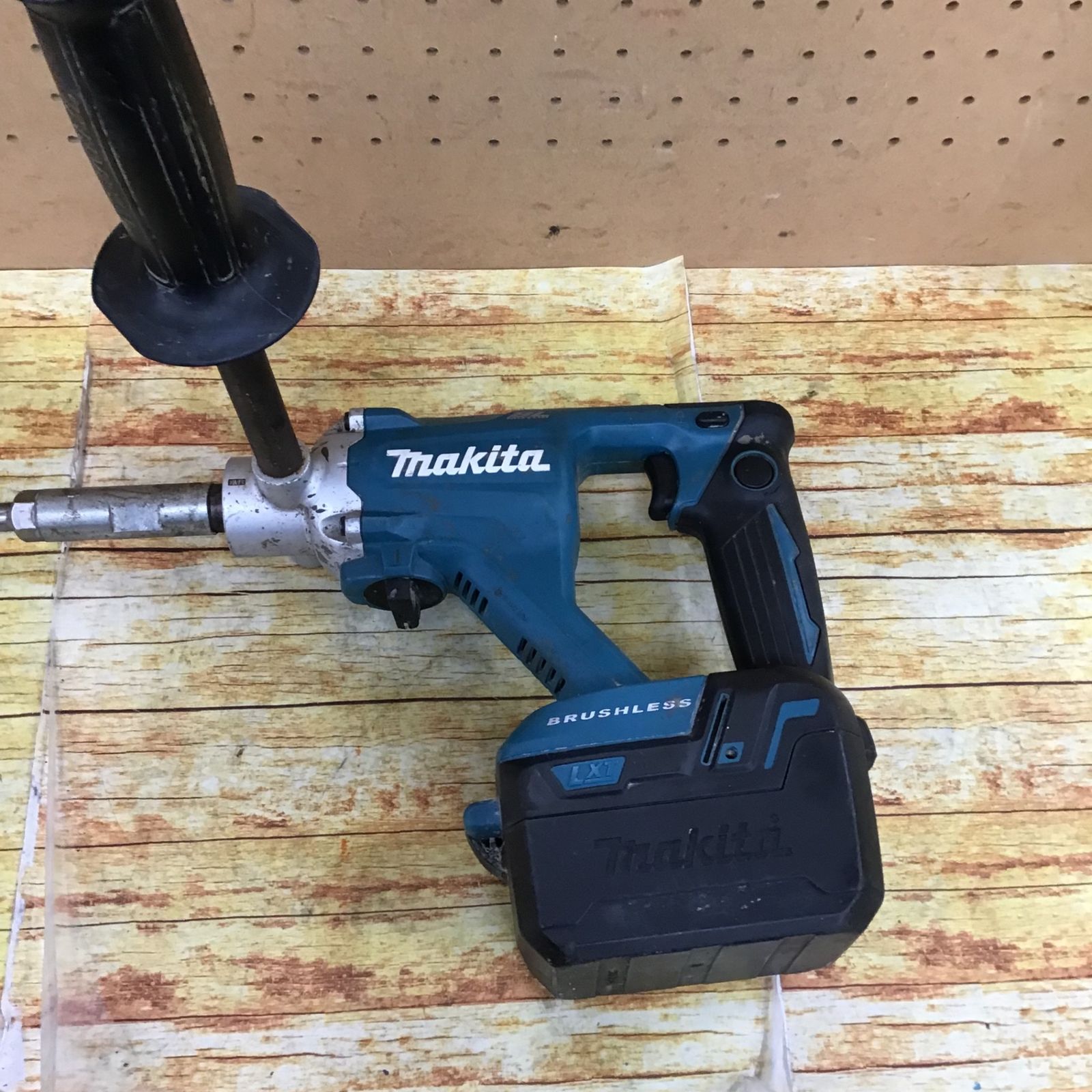 makita コードレスかくはん機