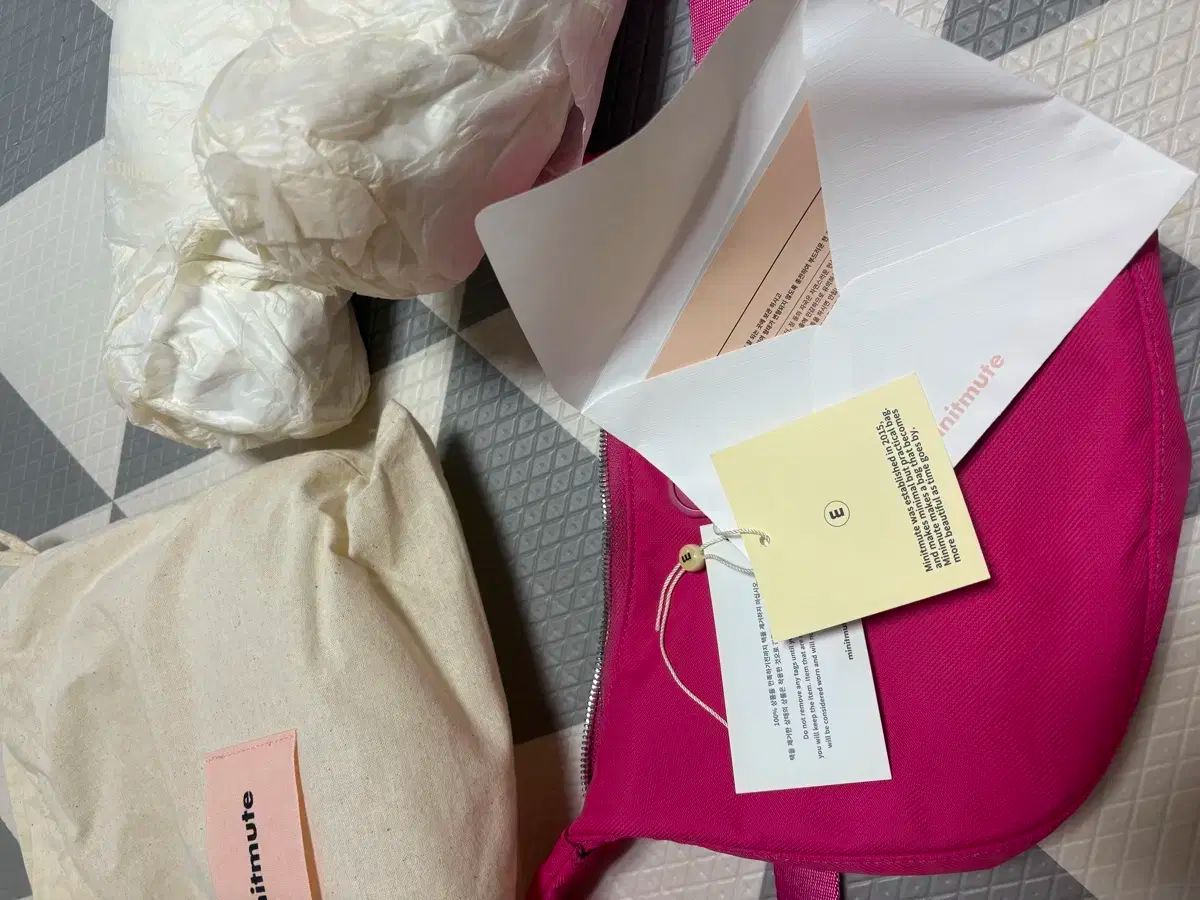 MINITMUTE ミニミュート