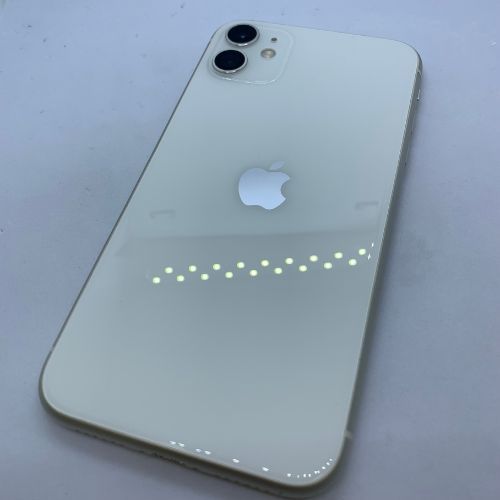 iPhone 11 ホワイト 64 GB docomo iPhone - 【SIMフリー】iPhone11