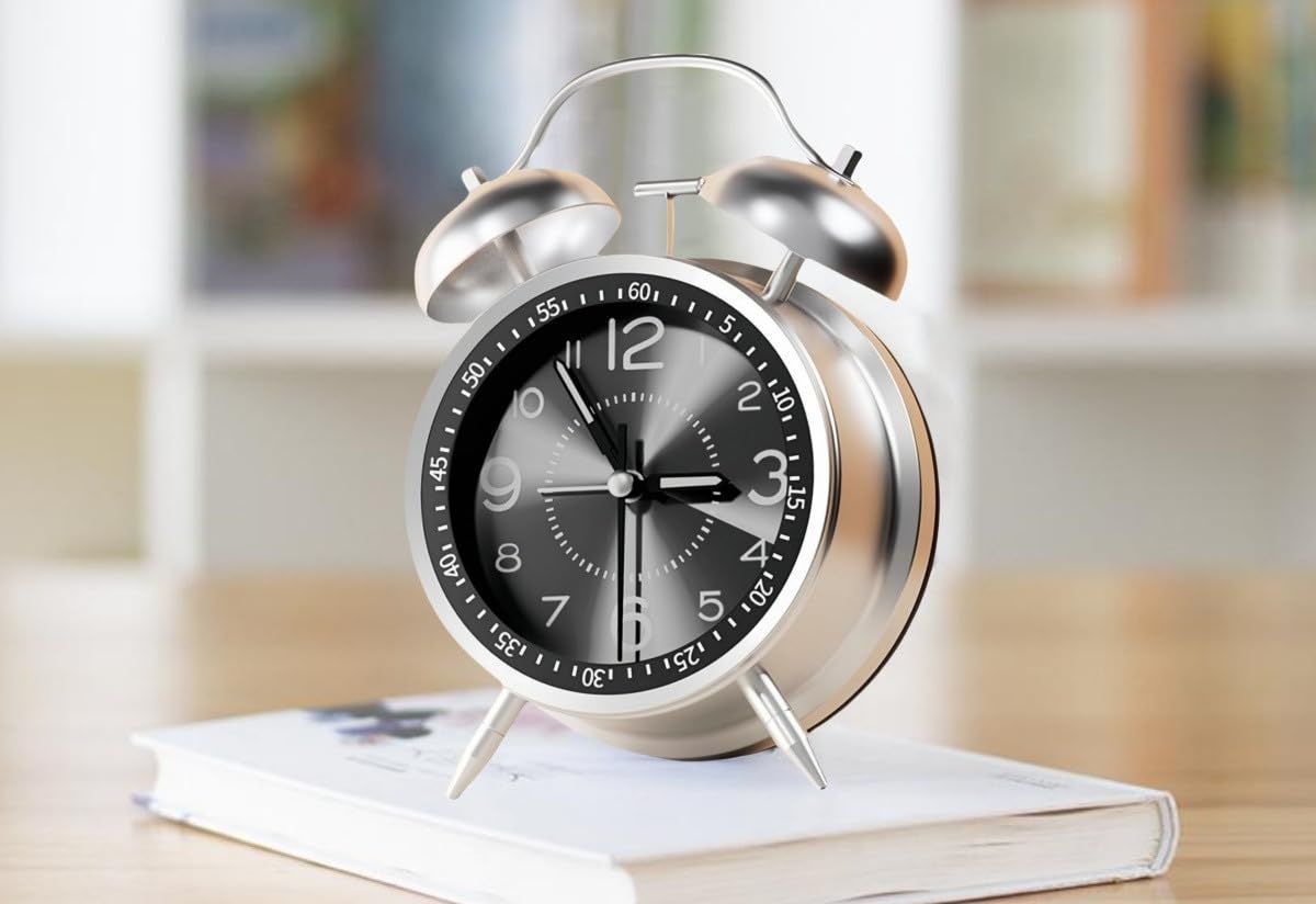 置時計 目覚まし時計 アナログ 大音量 静音 秒針 電池式 置き時計