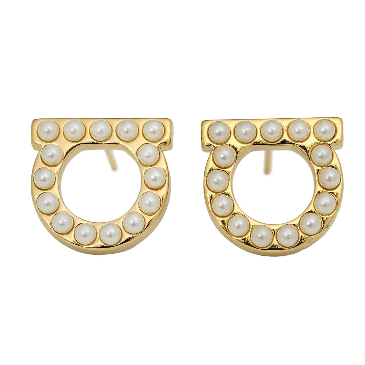 新品 フェラガモ FERRAGAMO ピアス スタッズピアス ゴールド - メルカリ