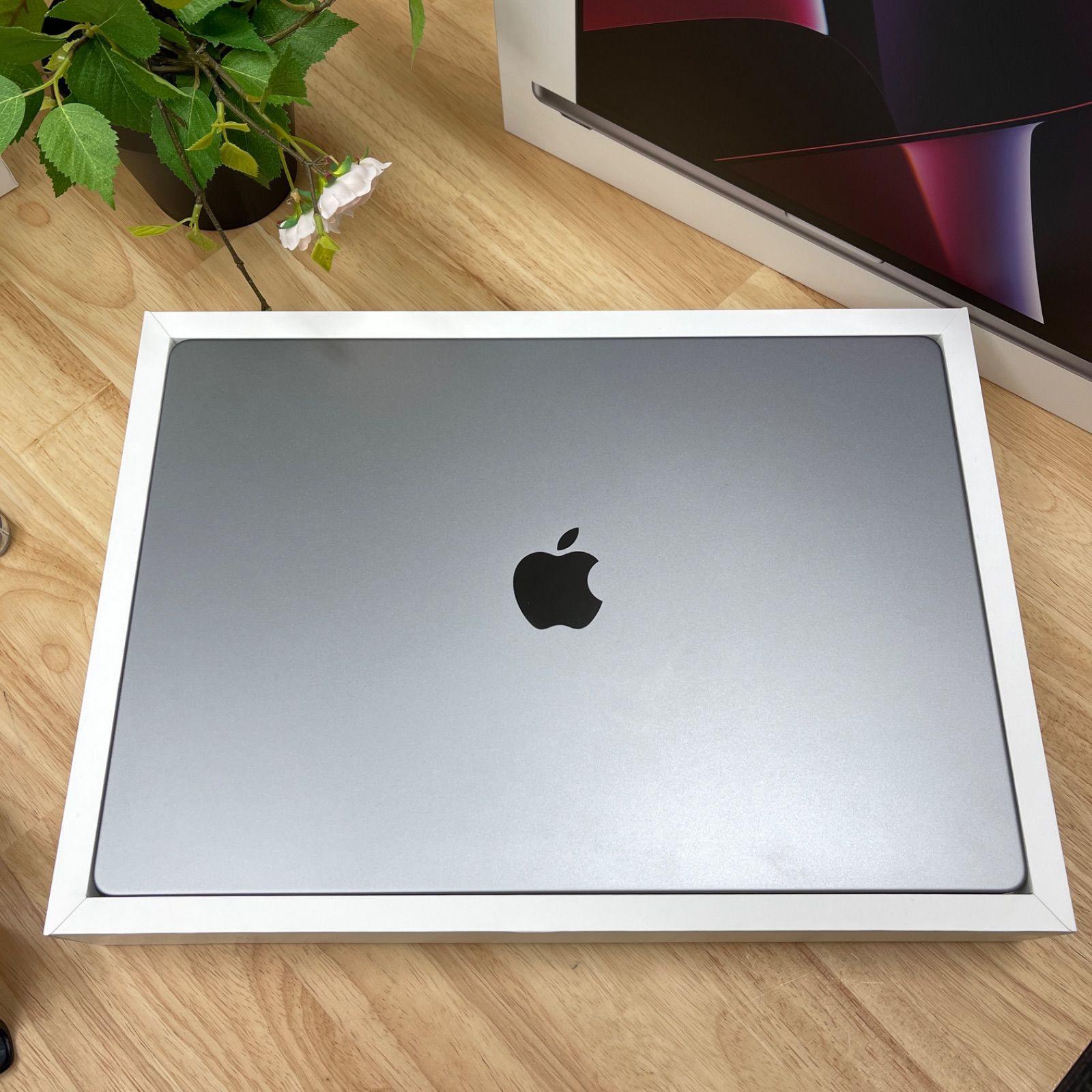 MacBook Pro 16インチ M2Proチップ スペースグレー 送料無料 30V6L