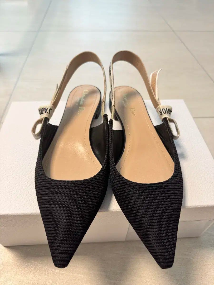 DIOR(ディオール) スリングバック フラット - メルカリ