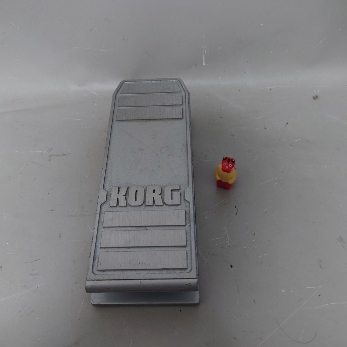 動作品】KORG エクスプレッション/ボリュームペダル XVP-10