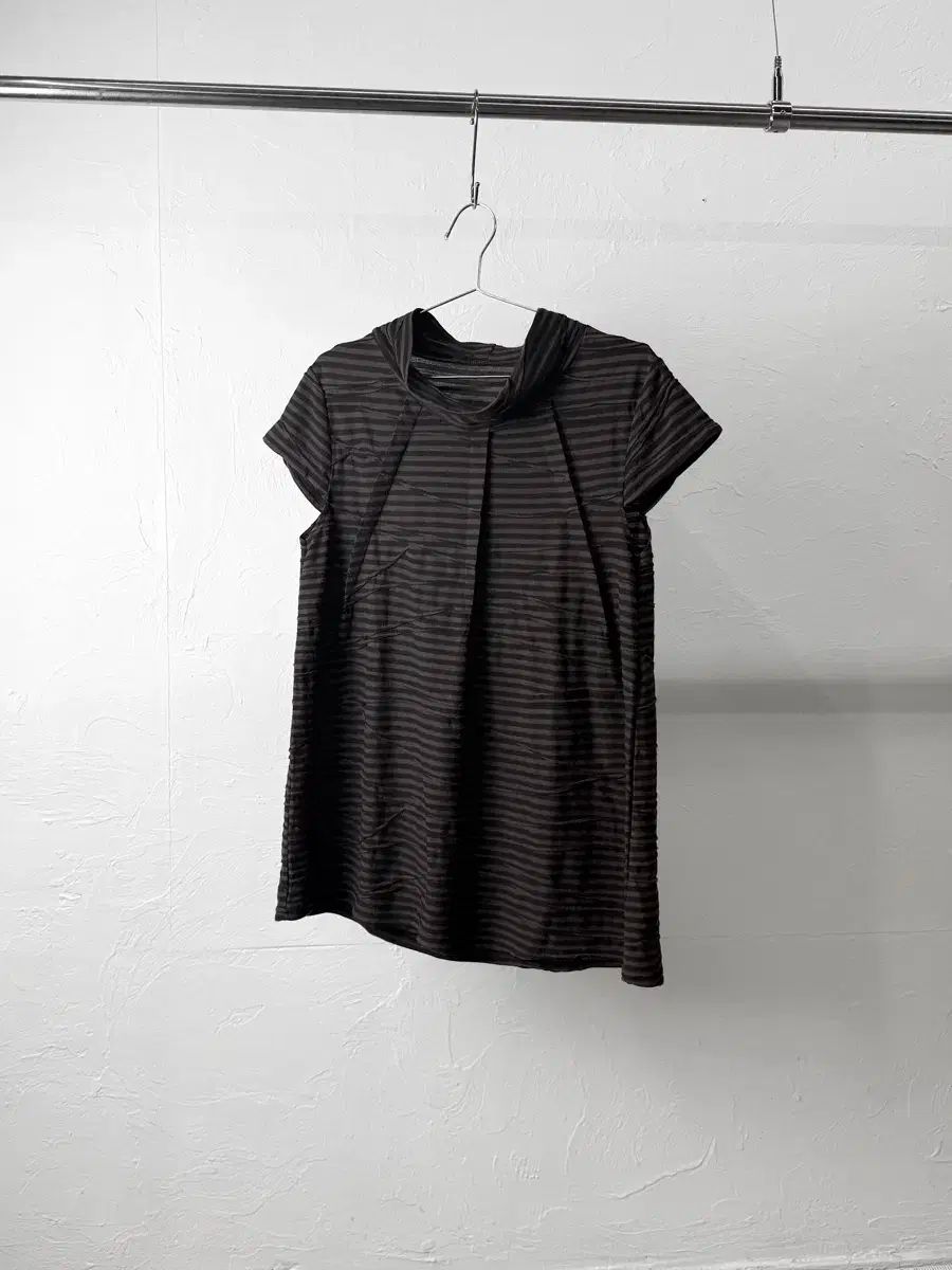 Core Elegance カットライン トップス