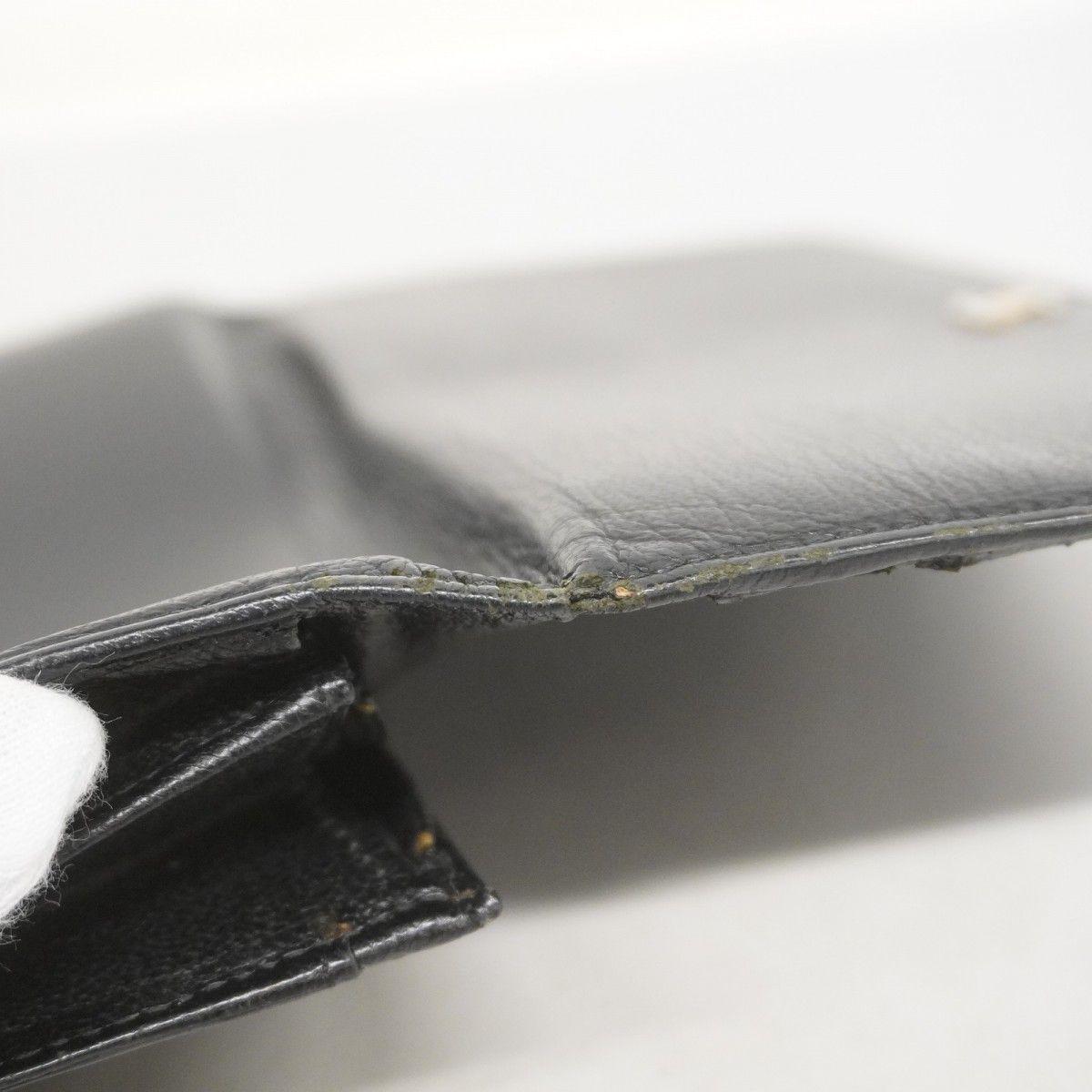 ブラック シルバー金具