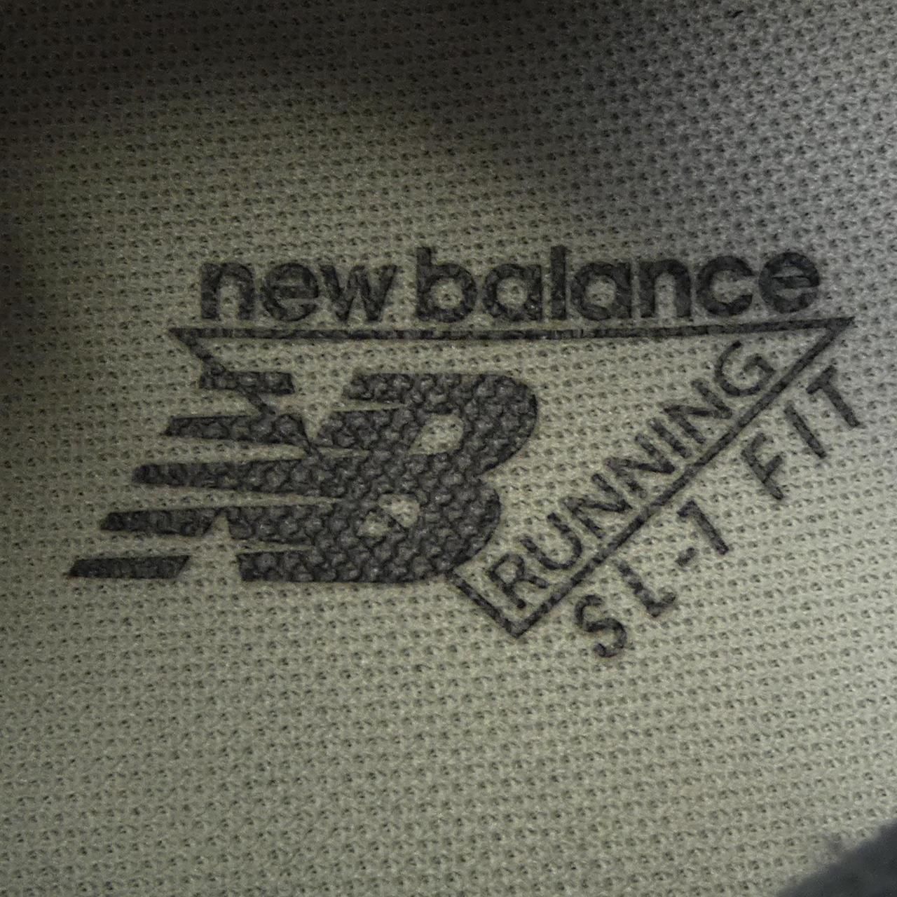 ニューバランス NEW BALANCE スニーカー