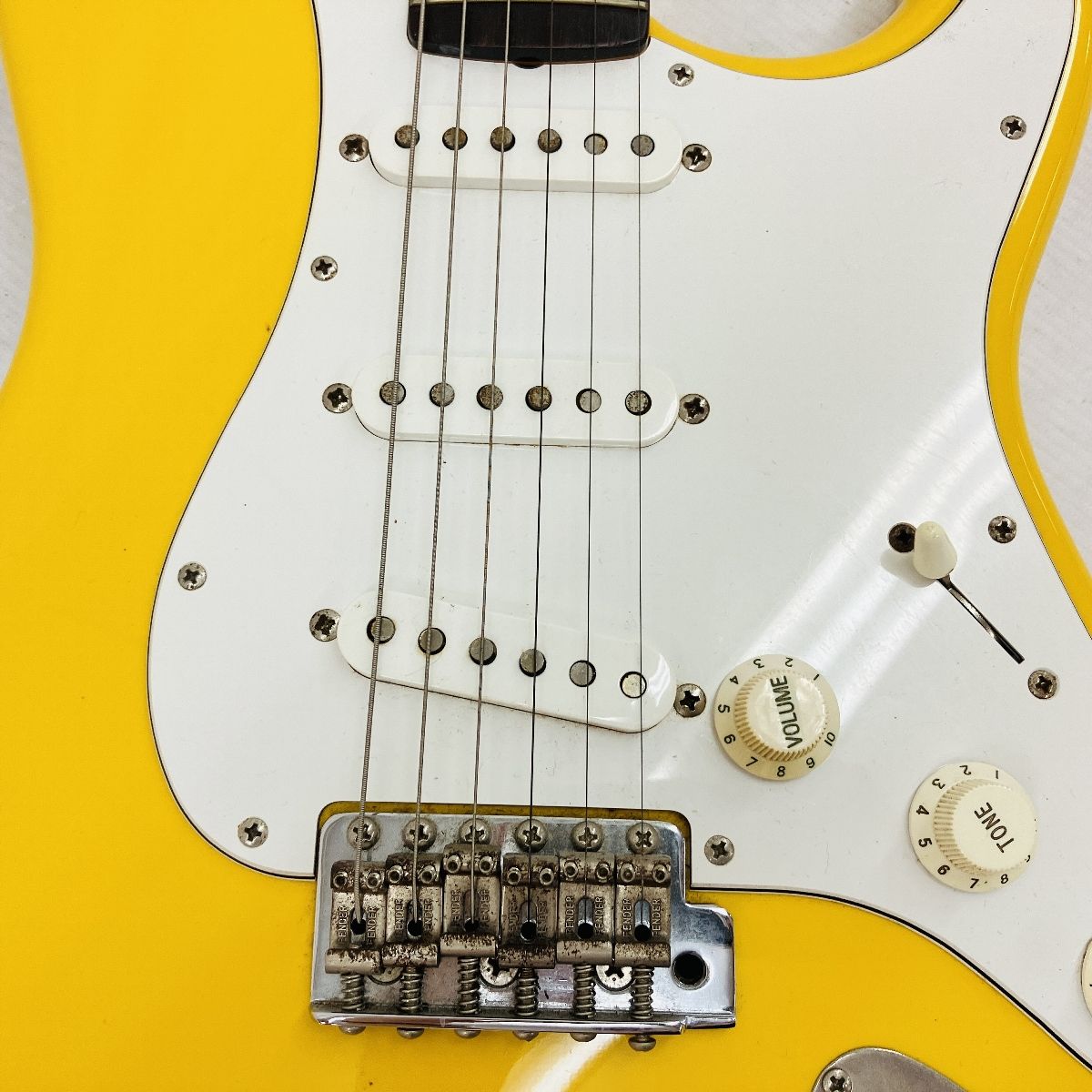 Late 90s Fender Stratocaster Sunburst Crafted in Japan w