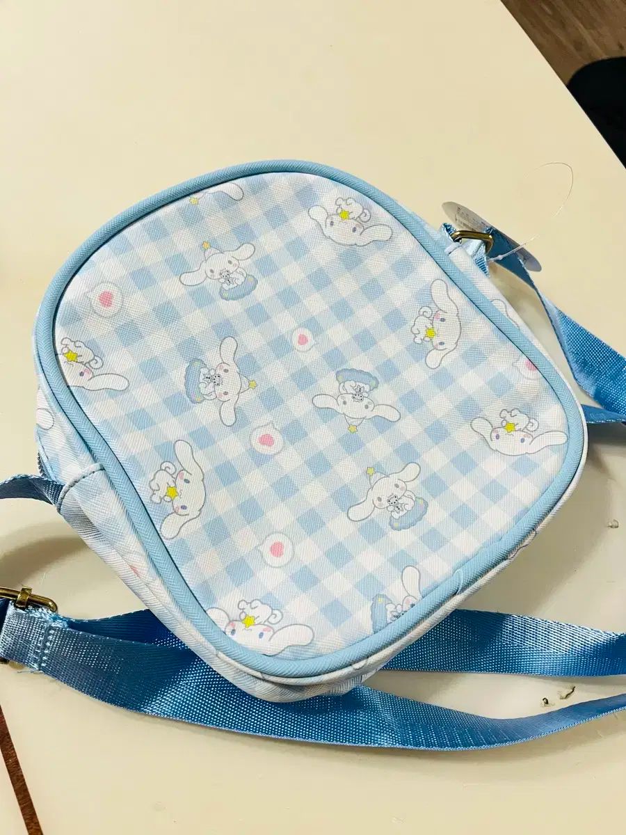 二次 クロスボディバッグ