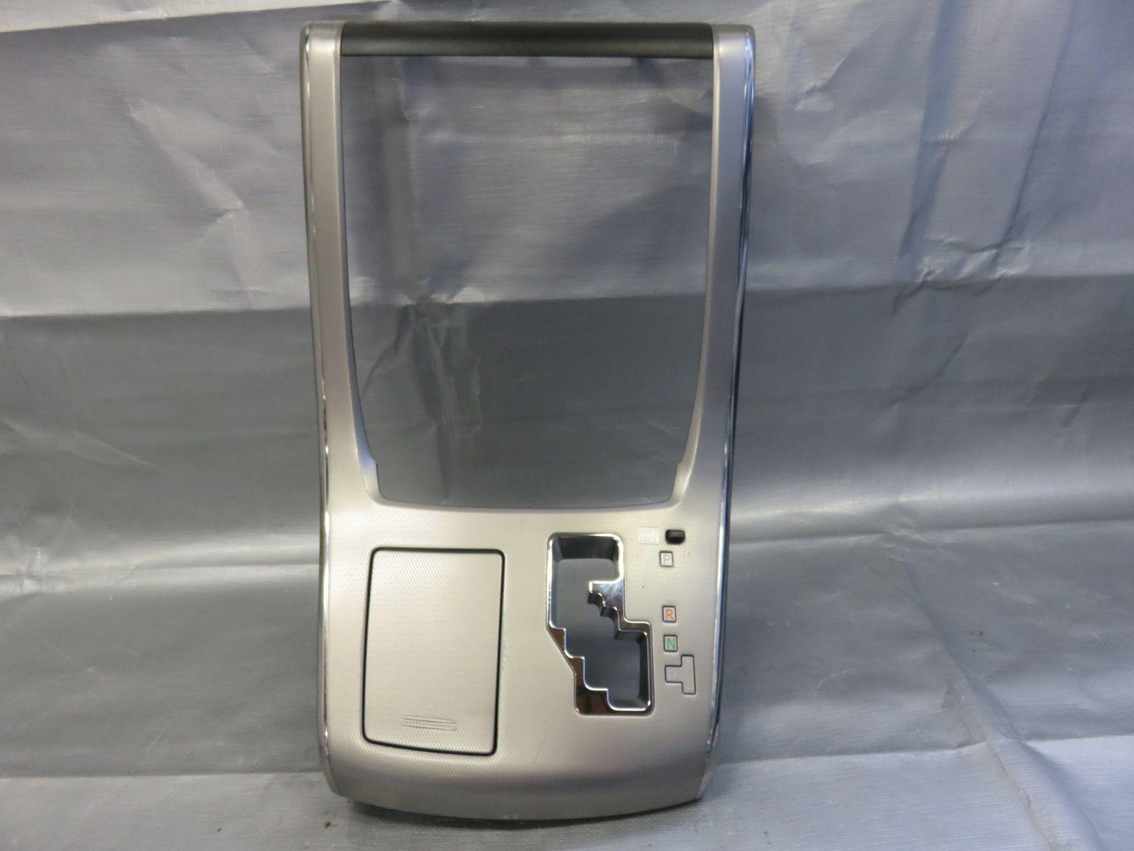 ☆STD4679 アルファード/ヴェルファイア 20系前期 センターパネル/ナビ