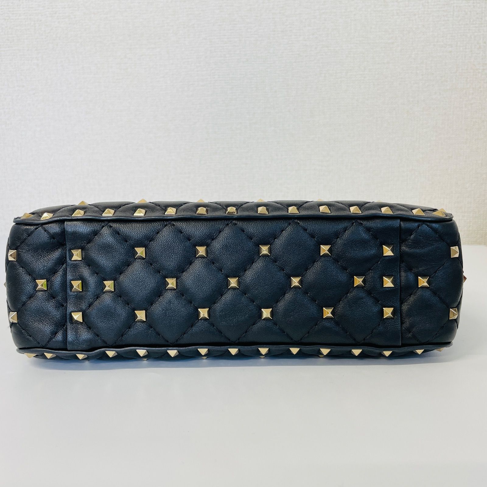 中古 VALENTINO ヴァレンティノ UW2B0122NAP ロックスタッズ