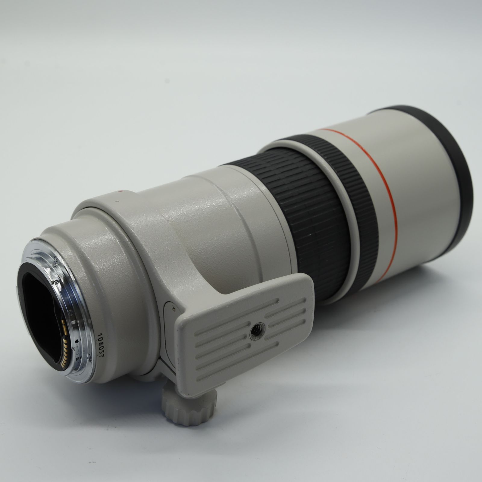 キヤノン Canon EF 300mm F4L IS USM 一眼カメラ用レンズ（オート