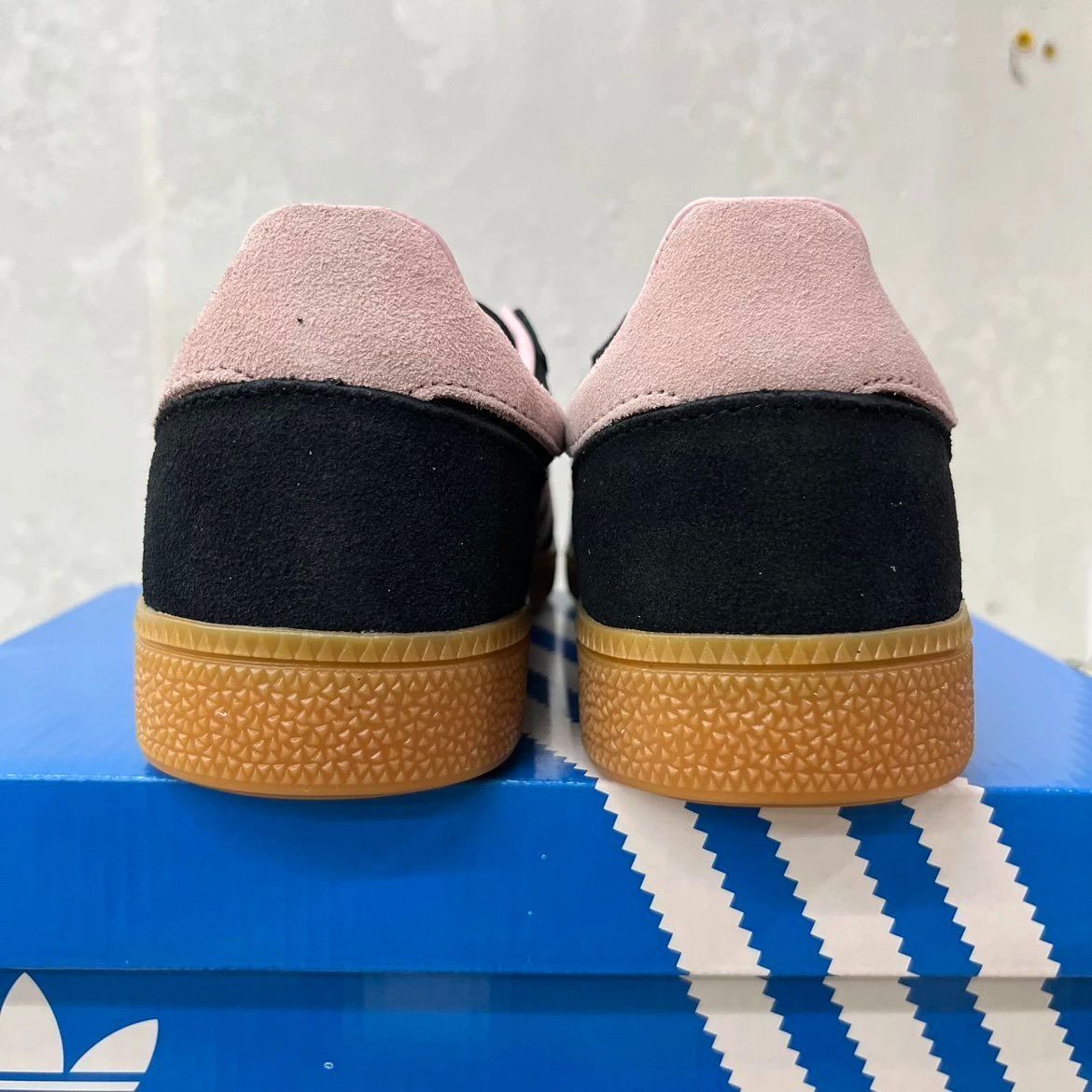 IE5897 Adidasスニーカー スペツィアル adidas originals HANDBALL SPEZIAL 男女兼用