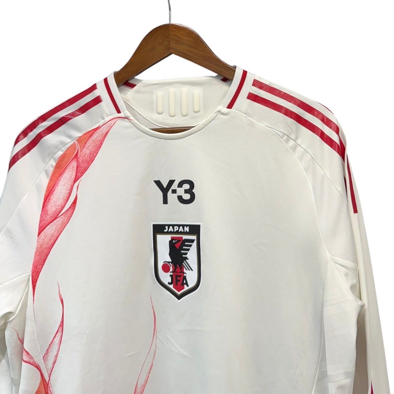 adidas SPEZIAL 長袖 サッカーウェア Adidas Originals Spezial FC ポロシャツ | ブラック | FARFETCH JP