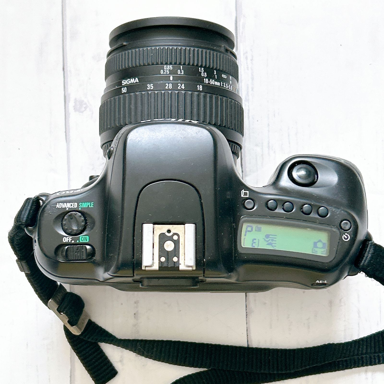 ニコン Nikon F50 一眼レフカメラ 35mmフィルム シグマレンズ 