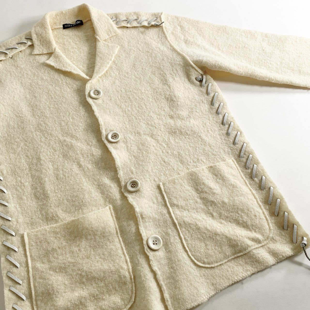 ISSEY MIYAKE イッセイミヤケ レザーステッチニットジャケット ISSEY MIYAKE イッセイミヤケ レザーステッチニットジャケット