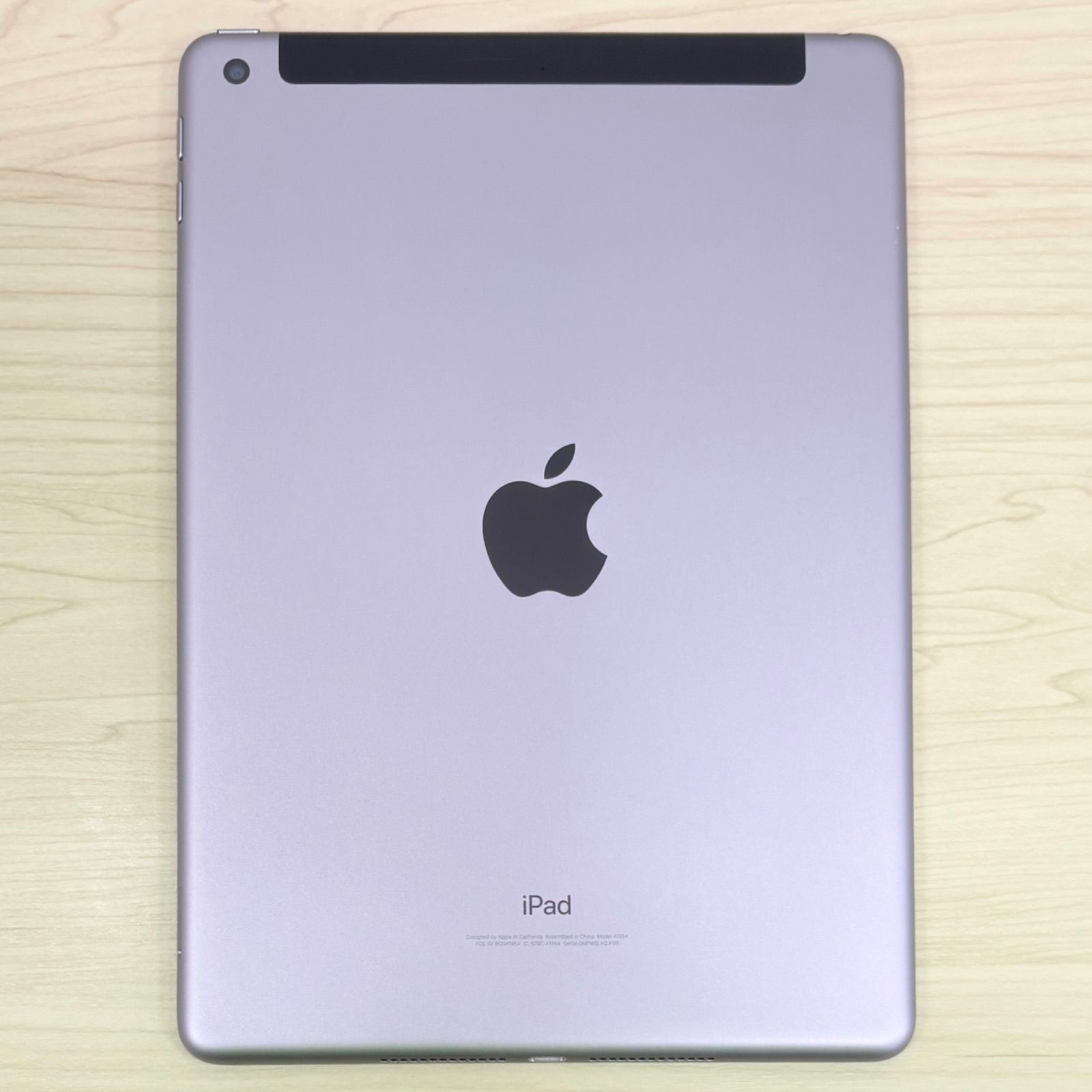 美品】iPad 第6世代 32GB スペースグレイ WiFi+Cellularモデル SIM