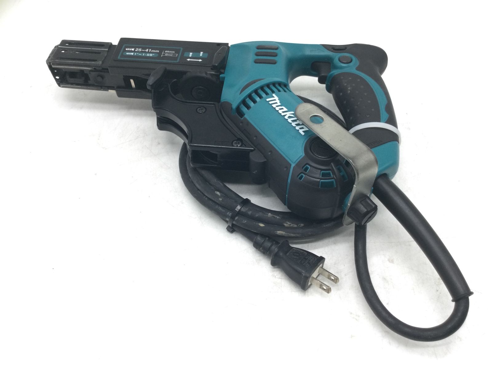 中古品】☆Makita/マキタ オートパックスクリュードライバ 6840