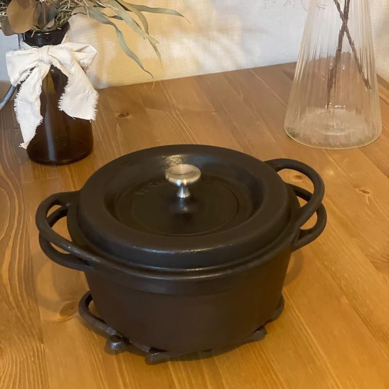 片口鉄器　すり鉢 鍋 皿 アイアン インダストリアル 古家具 古道具 レトロ 銚子 亀 鉄 燗鍋 間鍋 一対 ペア 金属工芸 茶道具 懐石道具 酒器