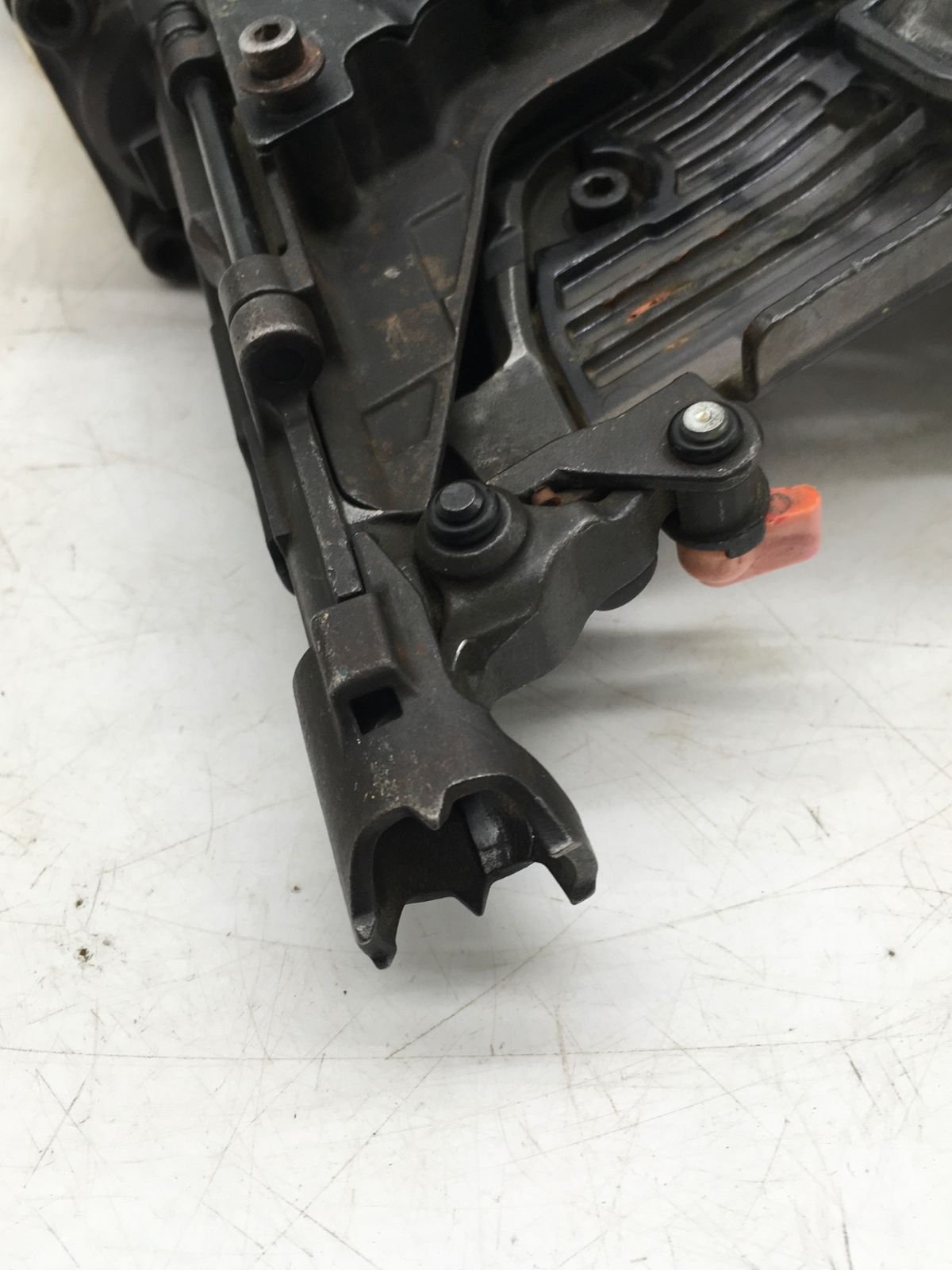 ハイコーキ 高圧ロール釘打機