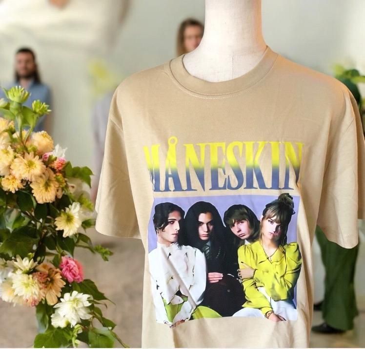 即日発送】Maneskinマネスキン3Dプリント Tシャツ サイズXL ③ - メルカリ