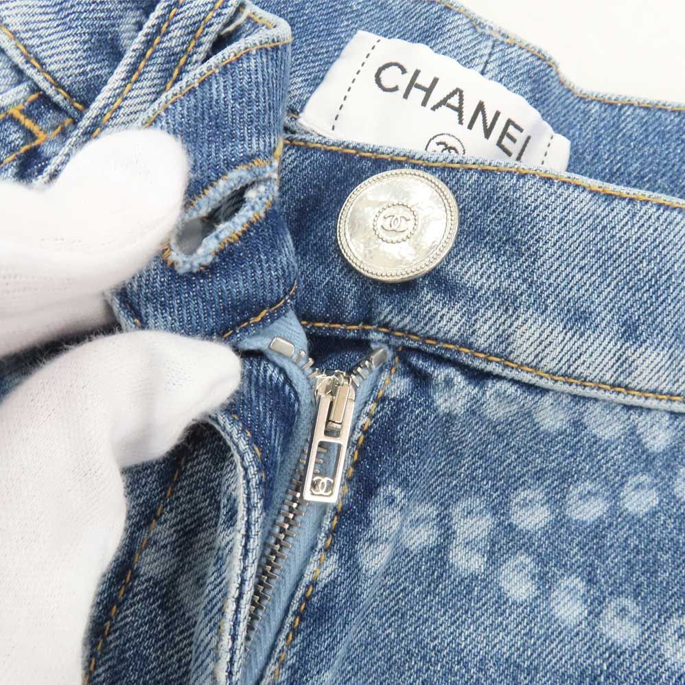 【素敵なプリントデザイン♪】CHANEL シャネル ジーンズ シャネル(CHANEL)シャネル ロゴプリント デニムパンツ 衣料品