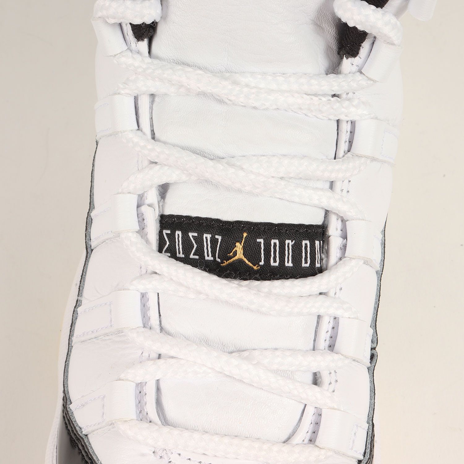 美品】NIKE ナイキ サイズ:24.5cm / AIR JORDAN 11 RETRO GS Gratitude 