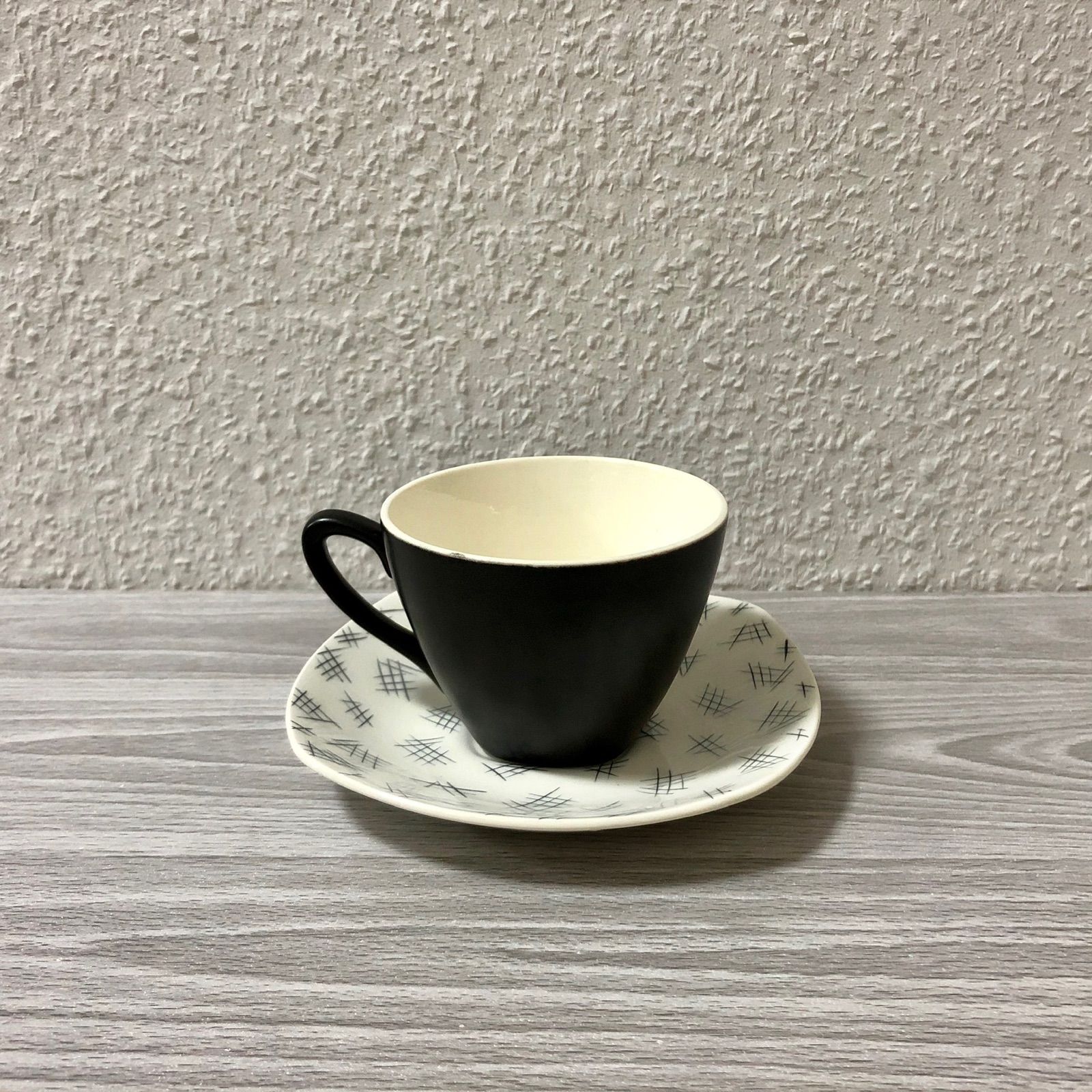 ミッドウィンター/Midwinter MONACO ヴィンテージカップ＆ソーサー ミッドウィンター/Midwinter MONACO ヴィンテージカップ＆ソーサー