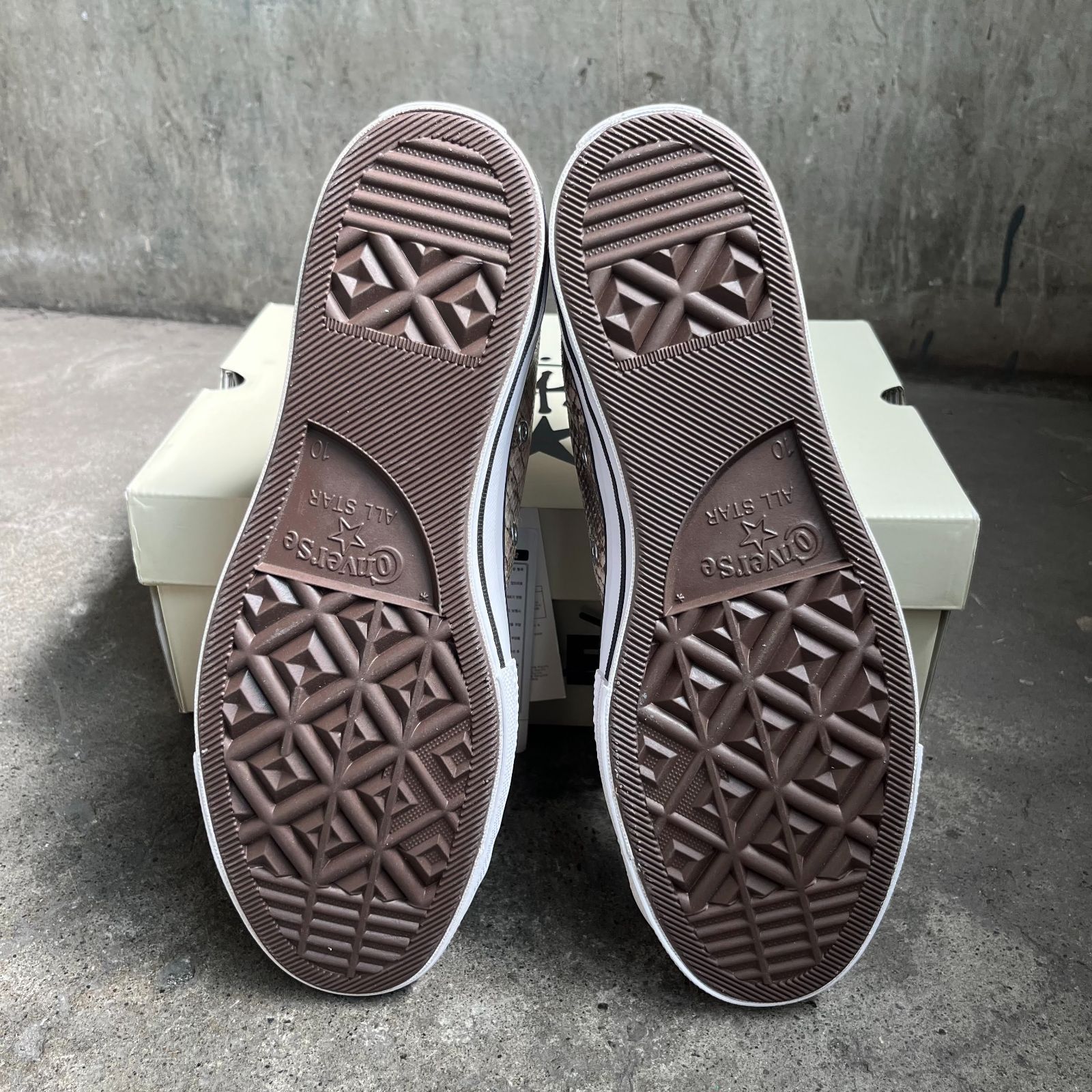 Converse Chuck Taylor CT70 30cm スネーク Stüssy × Converse Chuck 70 “Snakeskin”が海外10月11日／10月17