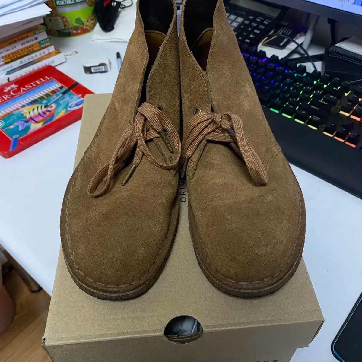 Clarks(クラークス) デザート ブーツ チョカ