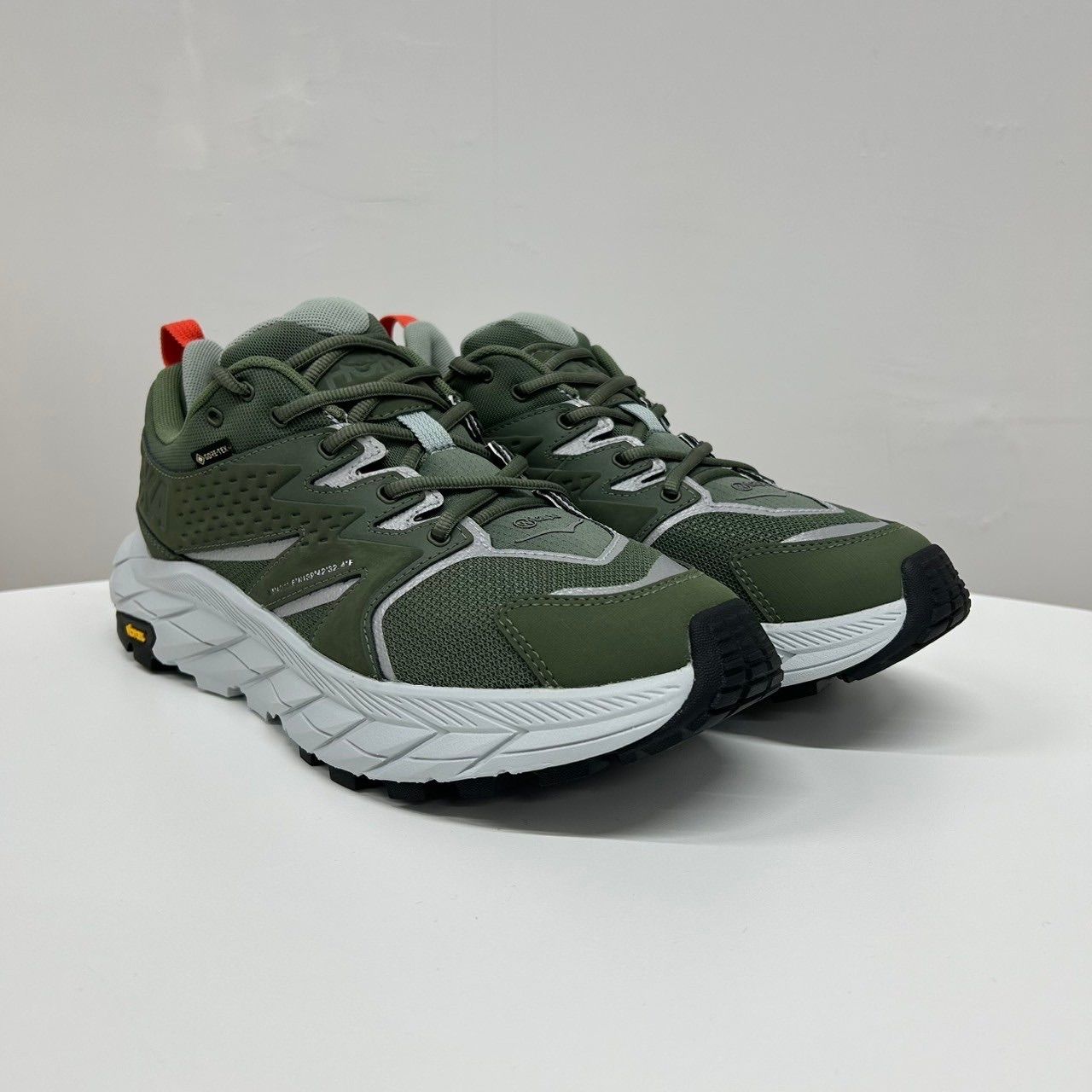 WTAPS × HOKA ダブルタップス × ホカ/ホカオネオネ Anacapa Low GTX 