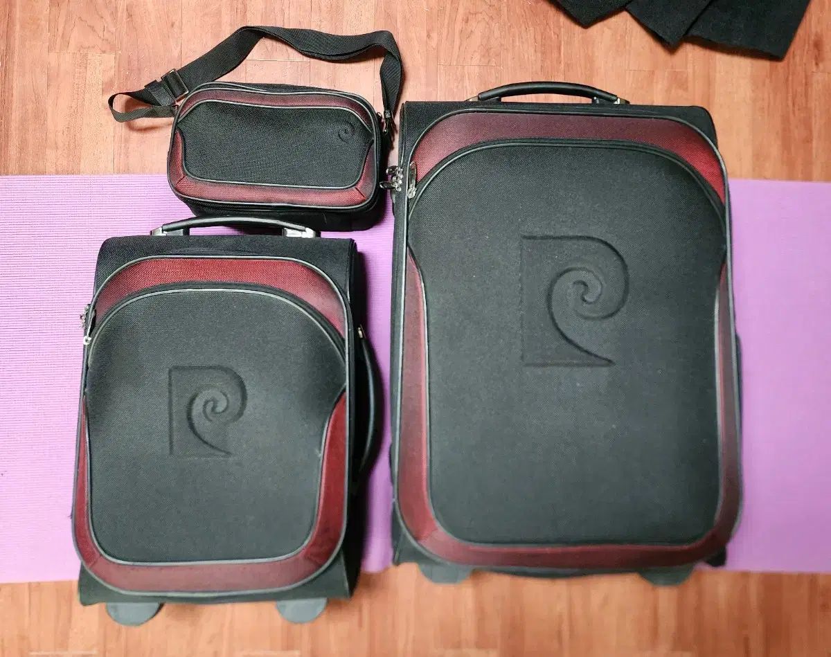 旅行かばん・小分けバッグ SECURITIME ZIP FO 55 4W EXP TR