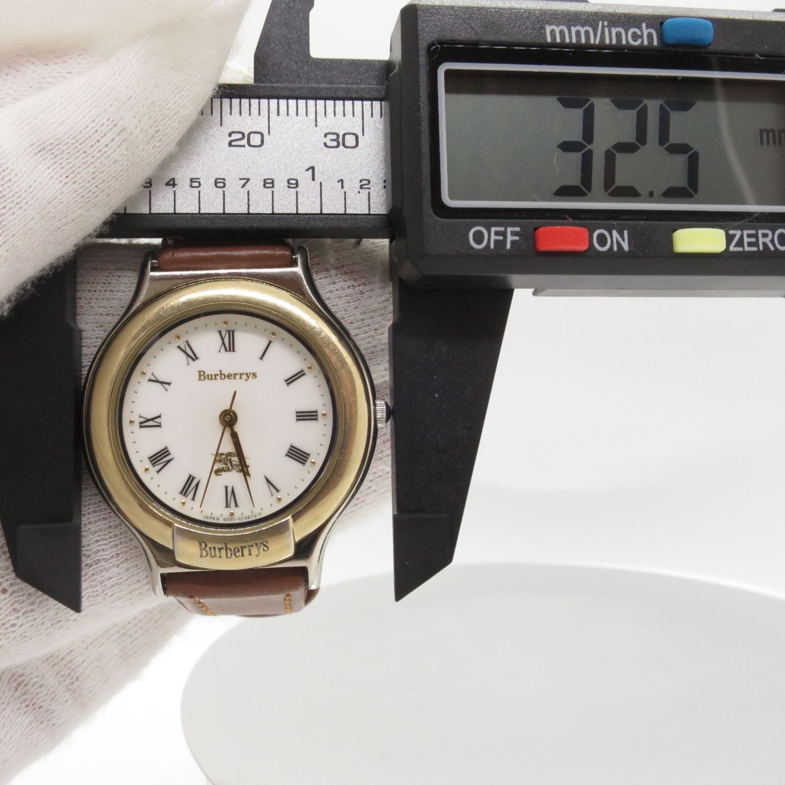 新品電池】バーバリー レディース腕時計 6031 ゴールド ホワイト