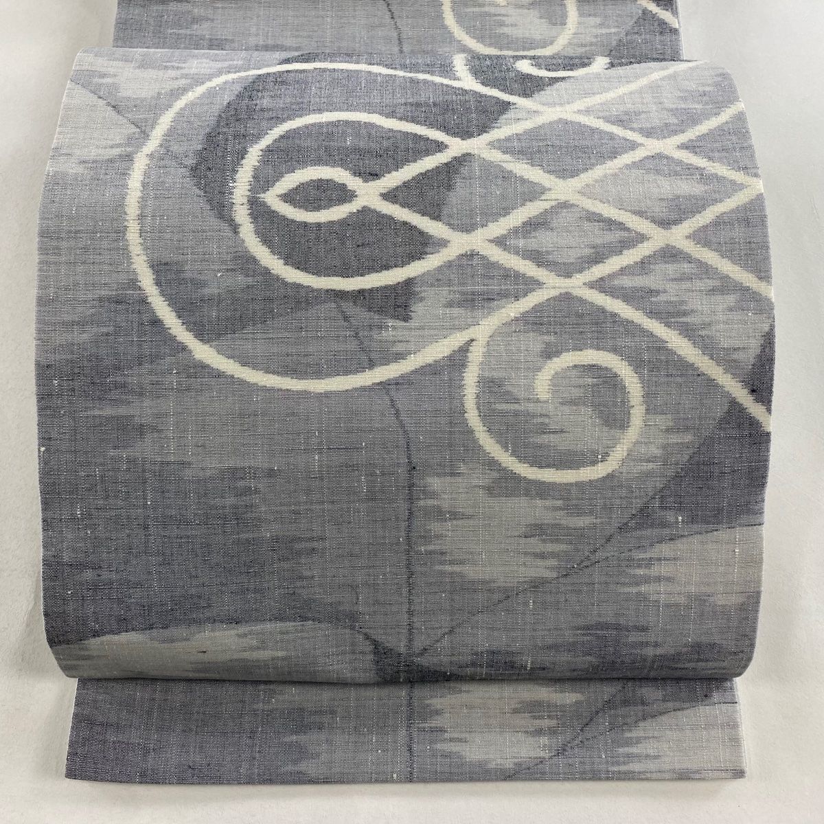 美品】 袋帯 秀品 紬 幾何学模様 灰色 六通 正絹 【中古】 - メルカリ