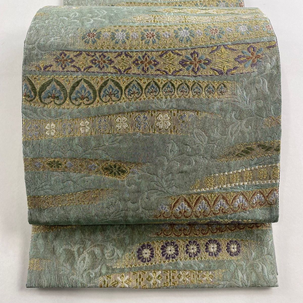 高級】本金•袋帯 金糸刺繍（黄金織つづれ） 草花模様〜米百俵