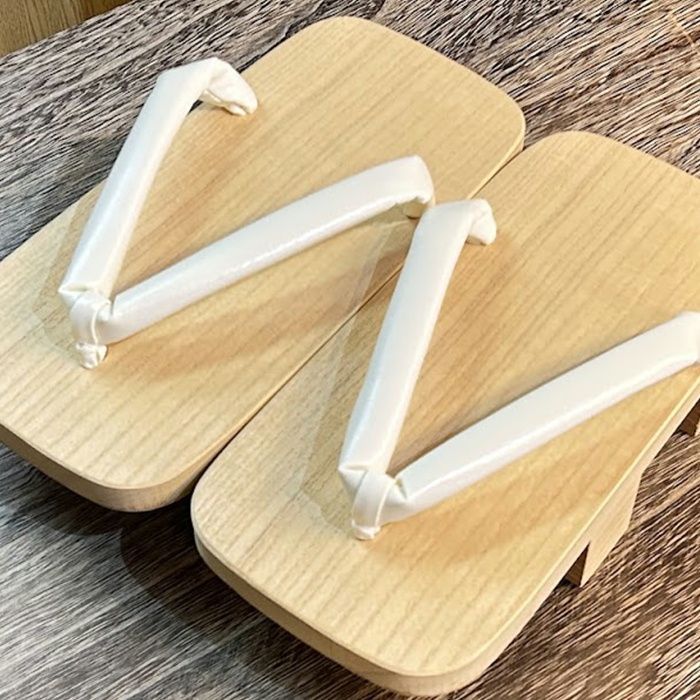 白鼻緒