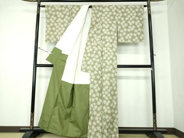 平和屋着物●本場大島紬　7マルキ　楓文　正絹　逸品　DAAQ3408ps 平和屋着物○本場大島紬 7マルキ 楓文 正絹 逸品 DAAQ3408ps - メルカリ