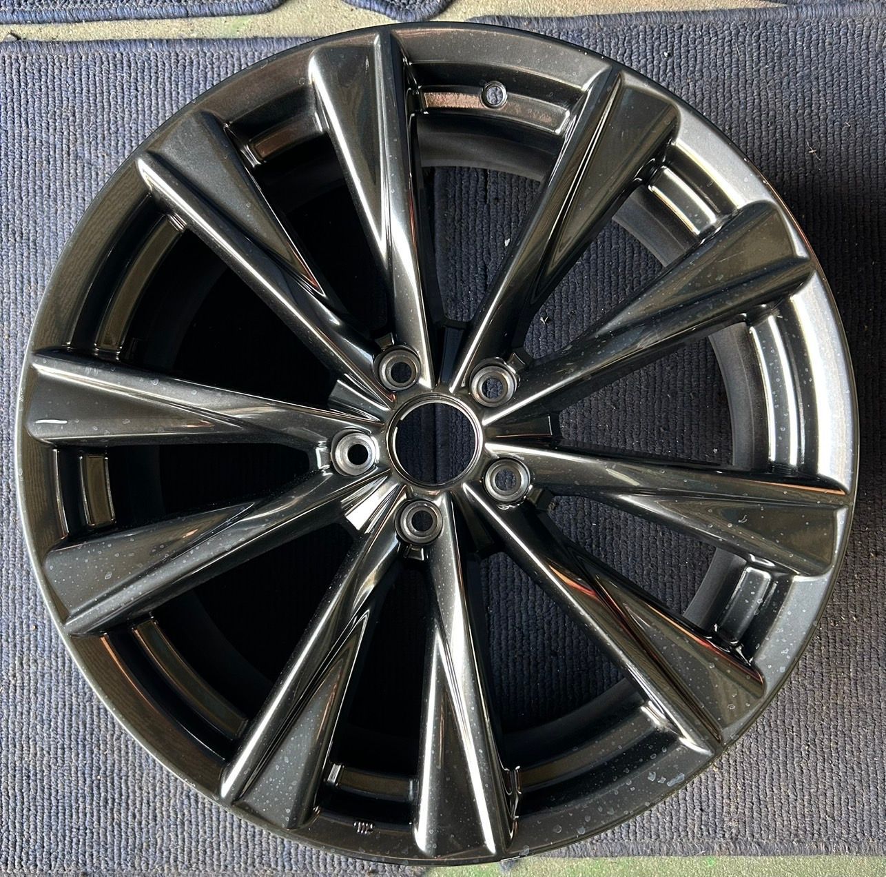 LEXUS NX Fスポーツ 純正 20インチ ホイール1本 7.5J 35 PCD114.3 ハブ径約60 No.716