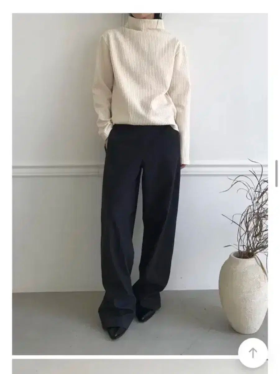 tove パンツ