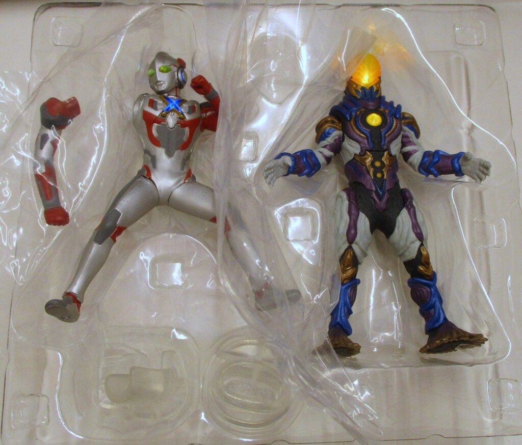 アルティメットルミナスプレミアム ウルトラマン 伍 五 ウルトラマン