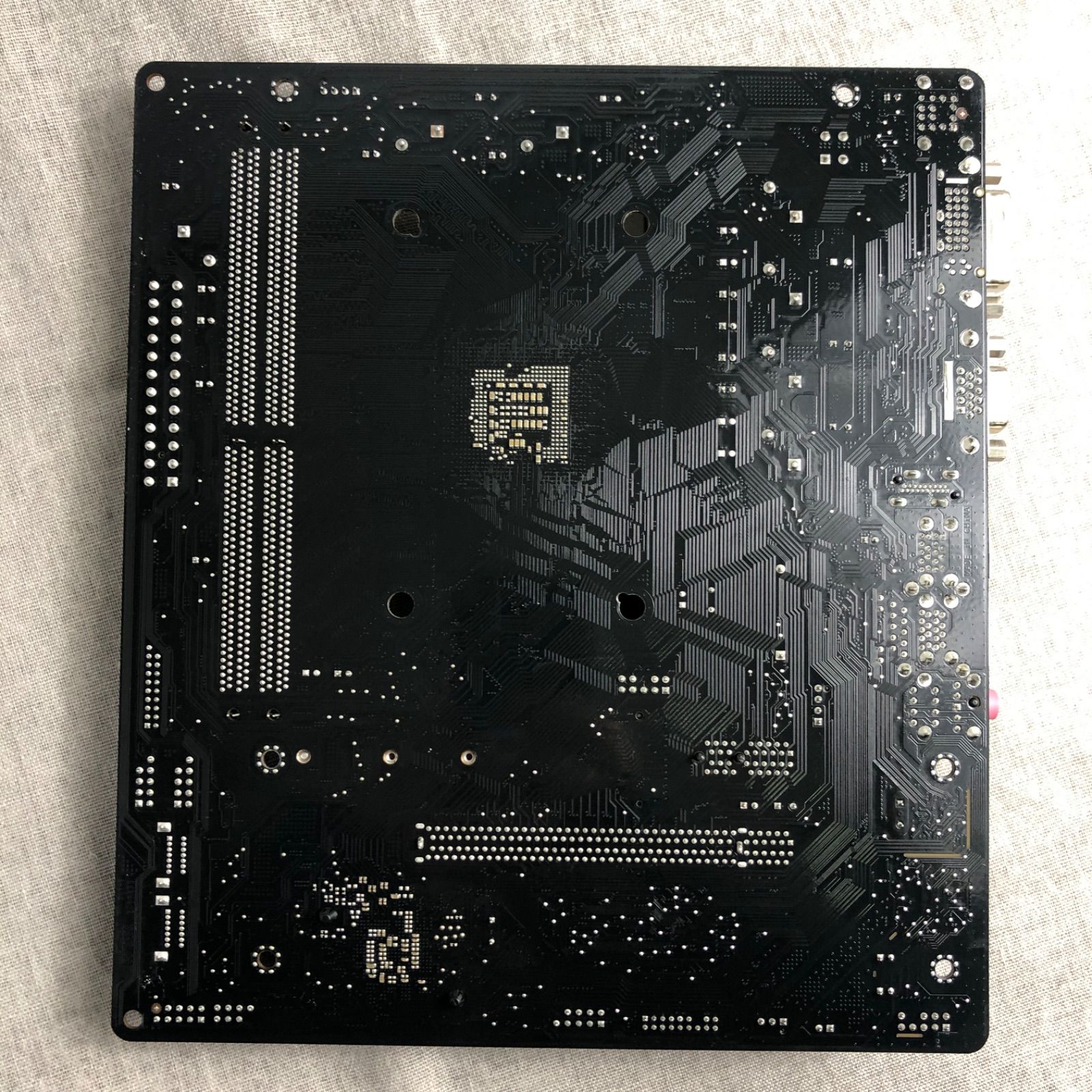 マザーボード+CPU】ASRock B450M-HDV+AMD Ryzen 5 3500 【起動