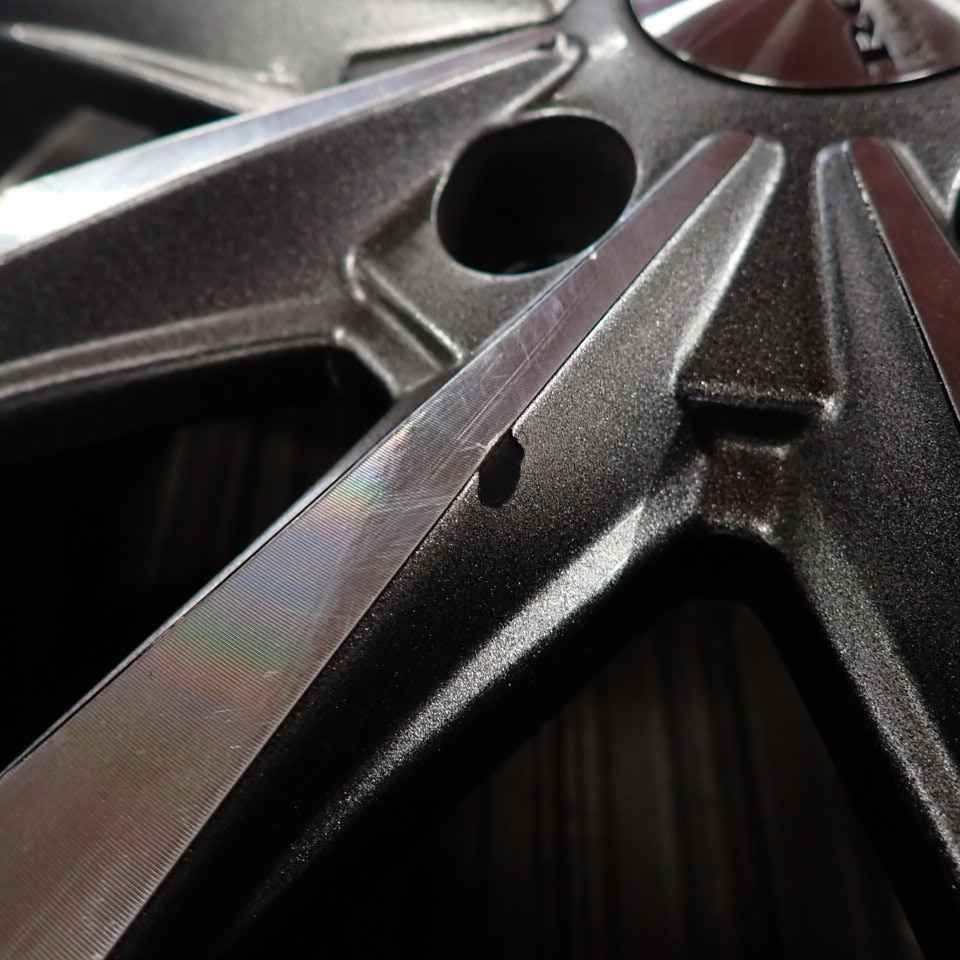 18×7J デザイン