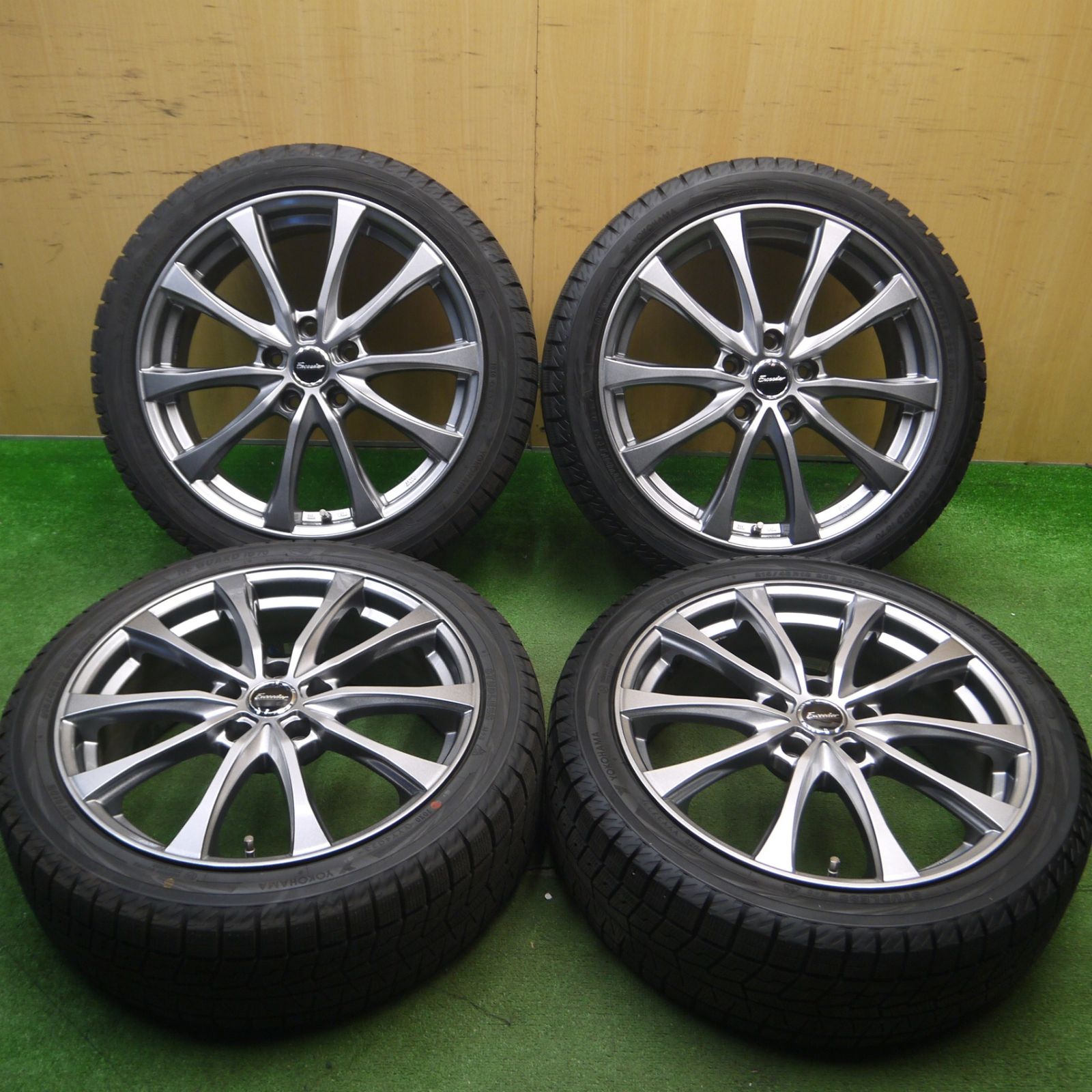 [送料無料] 超バリ溝！23年！キレイ！ほぼ10分スタッドレス 215/45R18 ヨコハマ アイスガード iG70 Exceeder エクシーダー 18インチ PCD114.3/5H5022604Hス