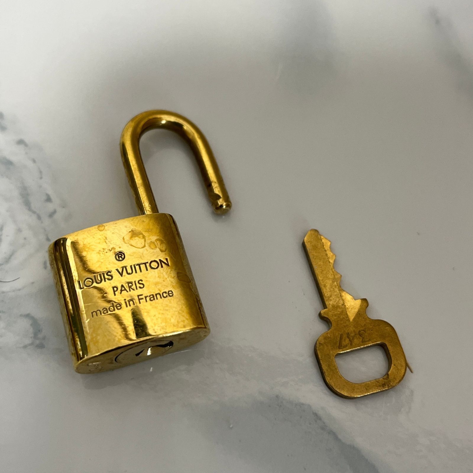 2個セット】ルイヴィトン パドロック 南京錠 326 347 - メルカリ