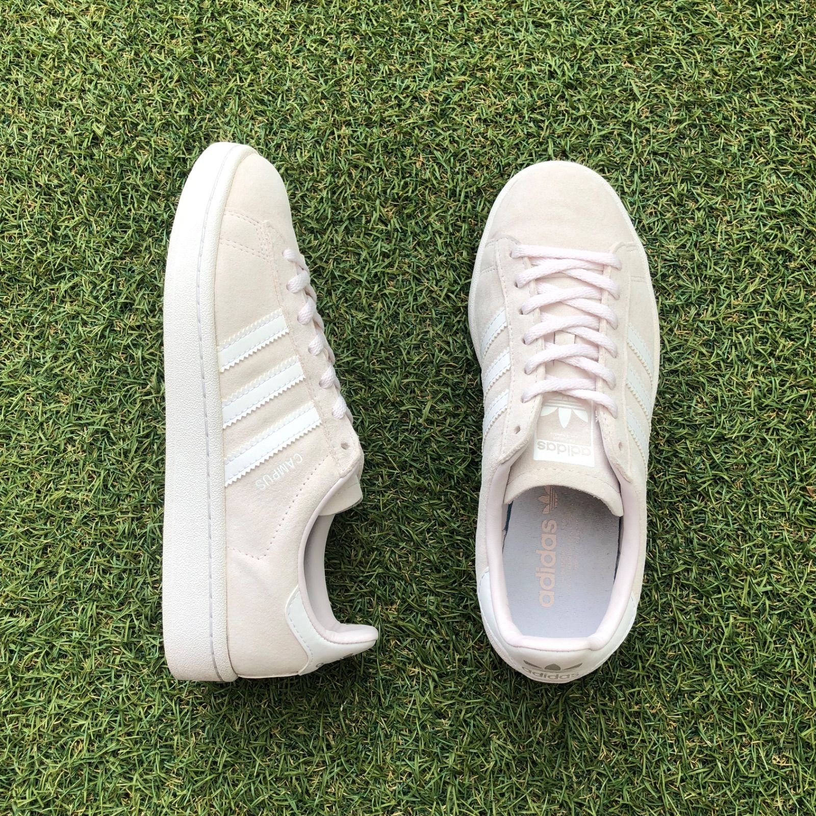 スニーカー美品24 adidas CAMPUS W アディダス キャンパス HT731 ...