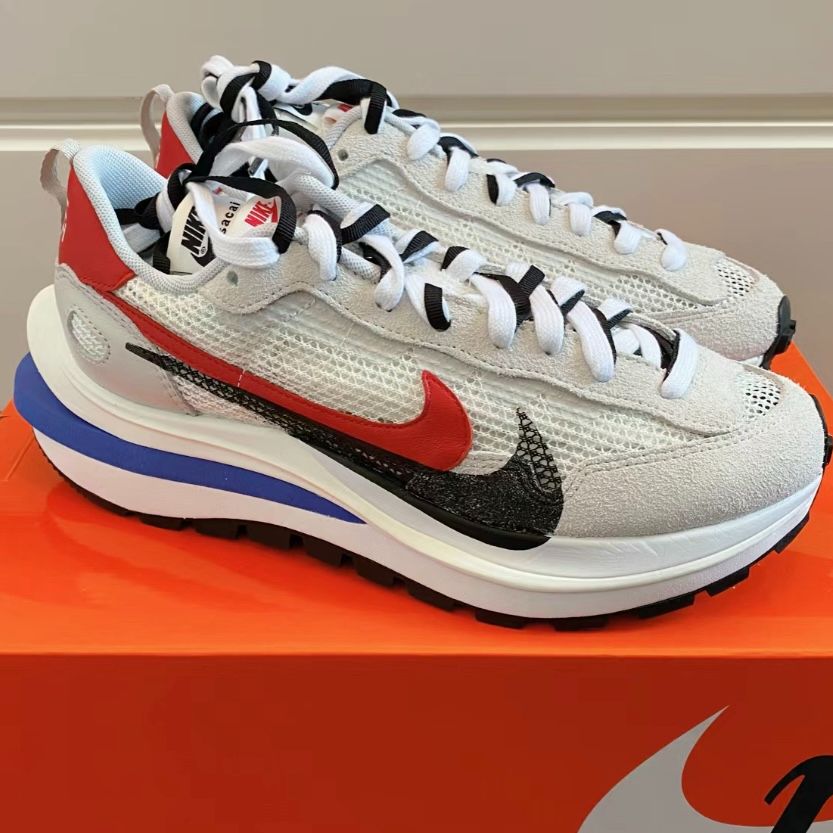 sacai × NIKE Vapor Waffle ヴェイパーワッフル