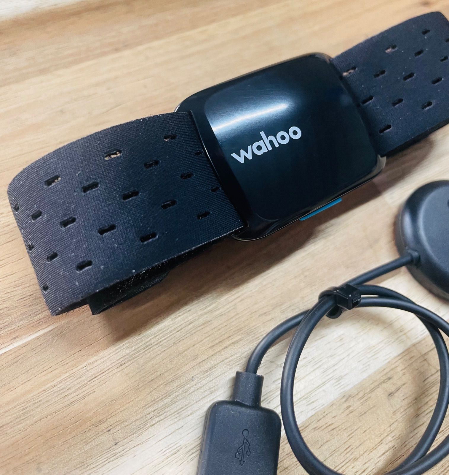 Amazon.com : Wahoo TICKR FIT Heart Rate Armband, Bluetooth